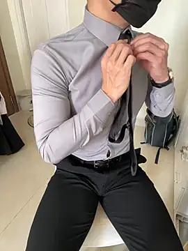 harrylouis1357 online show from December 29, 2024, 4:59 am