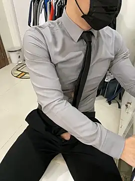 harrylouis1357 online show from January 11, 2025, 10:08 am