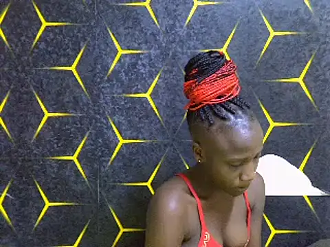 Snapshot of Spicey_diana chatting on February 19, 2025, 1:39 pm Spicey diana online show from February 19, 2025, 1:39 pm