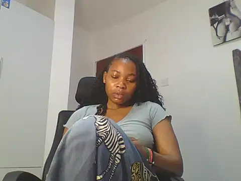 Snapshot of _Becky002 chatting on June 16, 2026, 7:08 am Becky002 online show from June 16, 2026, 7:08 am
