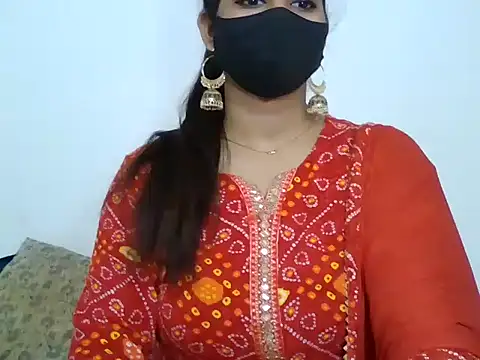 Snapshot of sparkling_queen chatting on February 3, 2025, 4:10 pm sparkling queen online show from February 3, 2025, 4:10 pm