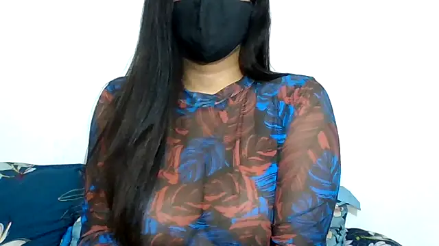 Snapshot of sparkling_queen chatting on March 20, 2025, 4:20 pm sparkling queen online show from March 20, 2025, 4:20 pm