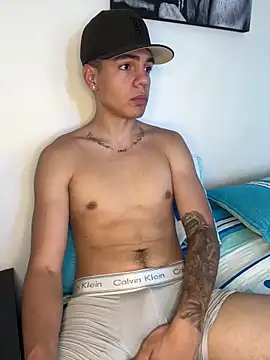 santiago sosa24 online show from May 14, 2026, 3:09 pm