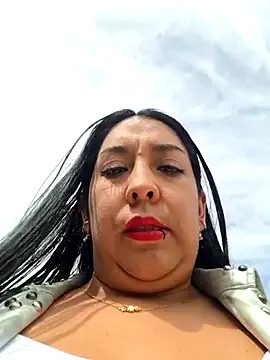 Snapshot of Bella_keny chatting on July 21, 2026, 2:18 pm Bella keny online show from July 21, 2026, 2:18 pm