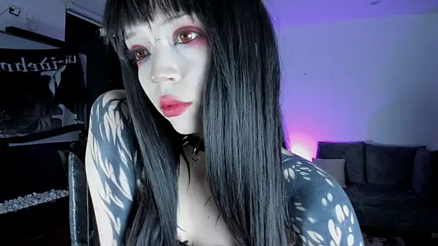Snapshot of SophieHill_gh chatting on June 14, 2026, 4:46 am SophieHill gh online show from June 14, 2026, 4:46 am