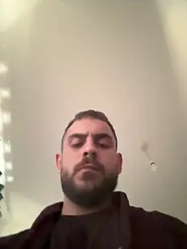 Snapshot of Antreas22 chatting on March 4, 2026, 4:53 am Antreas22 online show from March 4, 2026, 4:53 am