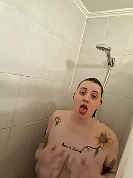 Sora eroneko online show from December 1, 2025, 7:37 pm