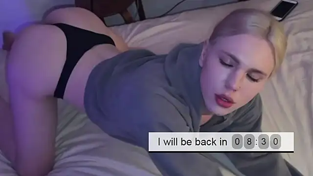 Snapshot of DanielPaige_ chatting on February 2, 2025, 1:52 pm DanielPaige  online show from February 2, 2025, 1:52 pm