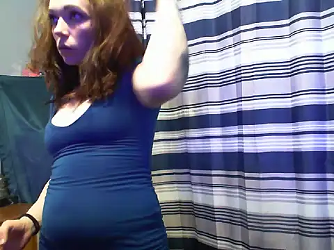 Genevieve143 online show from January 12, 2025, 9:19 am