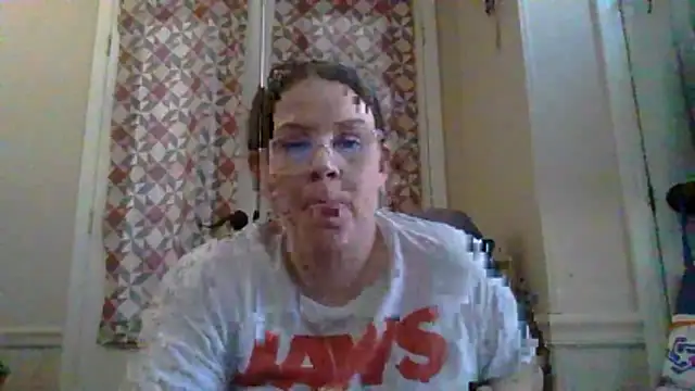 velvetta  online show from January 13, 2026, 7:40 pm