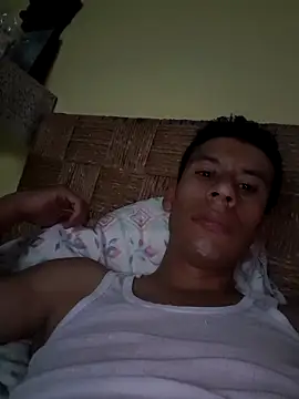 Snapshot of josehot151515 chatting on September 12, 2025, 5:51 am josehot151515 online show from September 12, 2025, 5:51 am