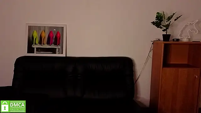 Snapshot of annakillianox chatting on February 3, 2026, 12:32 pm annakillianox online show from February 3, 2026, 12:32 pm