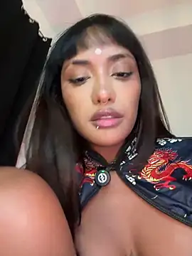 VictoireFeller online show from March 24, 2026, 3:28 am