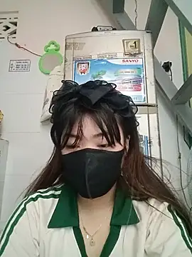 Snapshot of Love_sex25xx chatting on March 13, 2025, 8:43 pm Love sex25xx online show from March 13, 2025, 8:43 pm