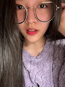 Krixxi22 online show from March 13, 2026, 2:11 pm