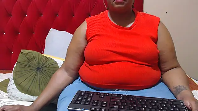 MIGHTYASSS online show from November 1, 2025, 5:25 am