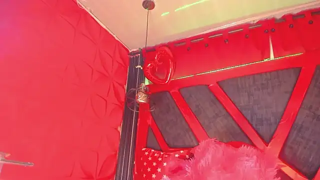 Taylor-hardcore online show from January 12, 2026, 3:19 pm