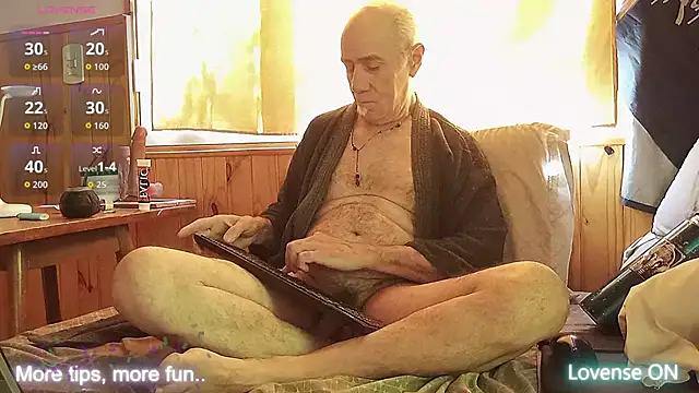 papifacu online show from October 22, 2025, 12:59 pm