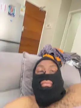 jaytee198610 online show from March 14, 2026, 11:05 am