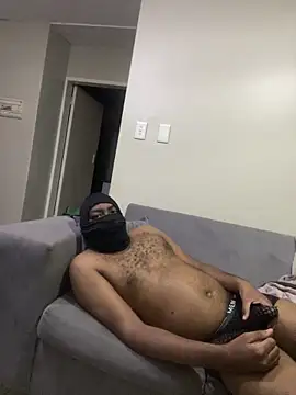 jaytee198610 online show from April 6, 2026, 2:40 am