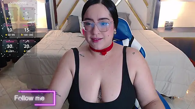 Sofiia davis23 online show from May 29, 2026, 1:50 pm