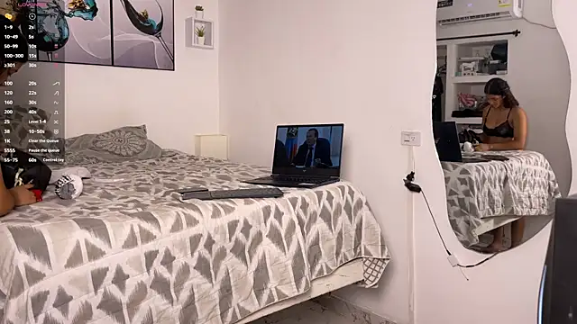 wendy alejo1712 online show from November 14, 2025, 12:14 am