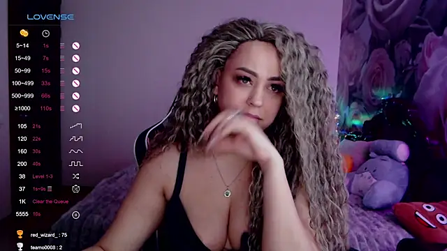 Snapshot of _Just_a_queen_3 chatting on January 26, 2025, 6:48 pm Just a queen 3 online show from January 26, 2025, 6:48 pm