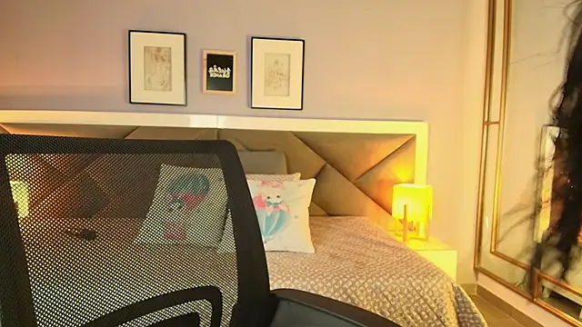 lisa casper online show from February 28, 2026, 12:38 pm