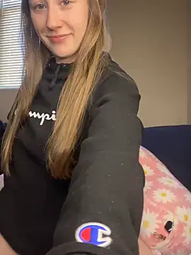 sage  marie online show from February 28, 2025, 5:04 pm