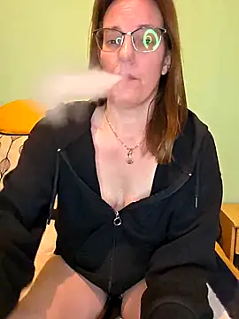 Snapshot of SpiceLea chatting on February 5, 2026, 1:18 pm SpiceLea online show from February 5, 2026, 1:18 pm