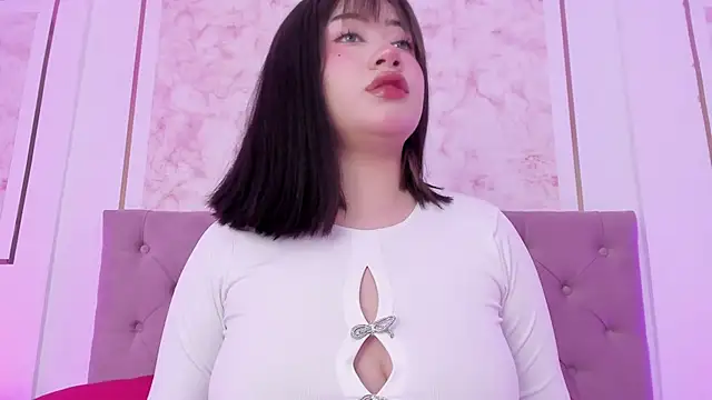 GENNESIS LOVE online show from January 17, 2026, 10:46 pm