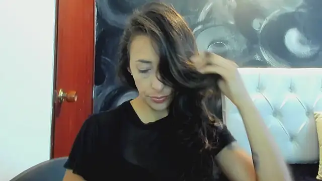 ScarletKings online show from March 14, 2026, 2:12 pm