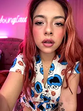 YovngBaby online show from November 17, 2025, 5:44 am