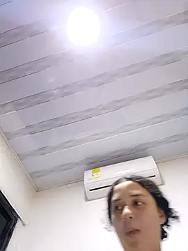 Liancy online show from March 5, 2026, 1:46 am