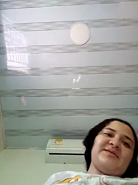 Snapshot of Liancy chatting on February 13, 2026, 9:59 pm Liancy online show from February 13, 2026, 9:59 pm