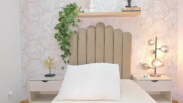 Roma  love online show from January 6, 2026, 12:09 pm