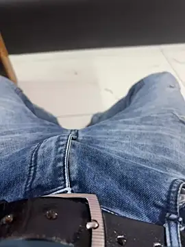 Snapshot of UrPlayboyyyyy chatting on January 3, 2025, 2:19 pm UrPlayboyyyyy online show from January 3, 2025, 2:19 pm