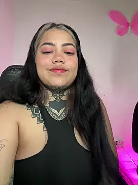 aliensexy online show from February 3, 2026, 11:32 pm