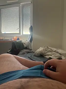 aquarium2345 online show from September 25, 2025, 12:11 pm