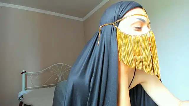 Snapshot of _cleopattra_ chatting on May 4, 2026, 8:50 am cleopattra online show from May 4, 2026, 8:50 am