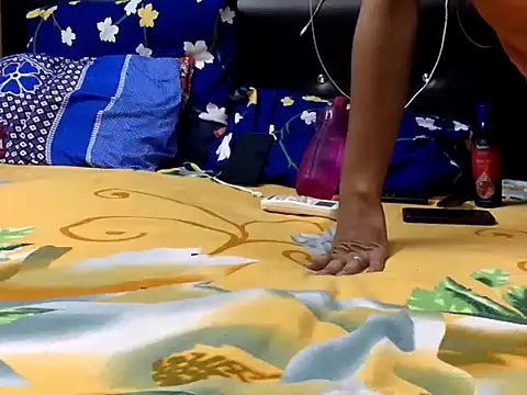 Snapshot of dreamy_lusty01 chatting on October 21, 2025, 9:14 pm dreamy lusty01 online show from October 21, 2025, 9:14 pm