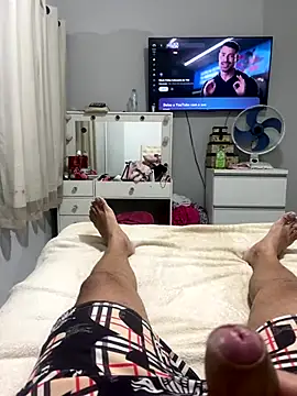 casalhot69 online show from November 7, 2025, 3:55 am