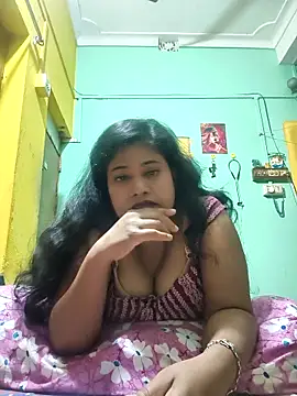 Snapshot of sexy_roma chatting on March 25, 2026, 10:14 am sexy roma online show from March 25, 2026, 10:14 am