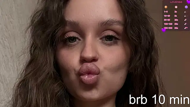 Katy perry  online show from April 18, 2026, 2:14 am