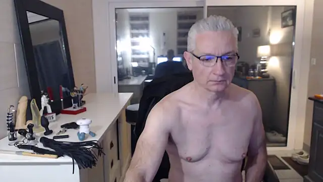 Snapshot of Goduleur69 chatting on January 13, 2025, 9:20 pm Goduleur69 online show from January 13, 2025, 9:20 pm