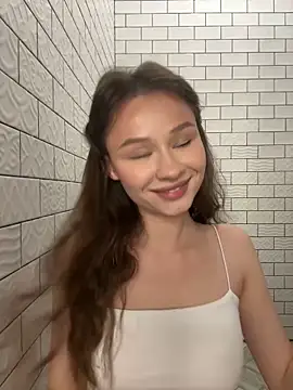 GlamourNova online show from October 28, 2025, 8:52 pm