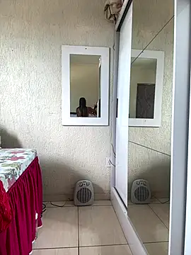 Indiazinhax online show from November 30, 2025, 3:24 pm