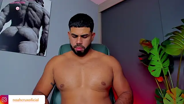 noah crux online show from April 8, 2026, 3:08 am