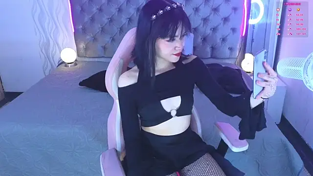 zoe arango online show from December 11, 2024, 9:12 pm