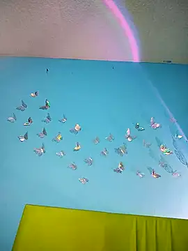 Snapshot of evelyn_prince1 chatting on March 6, 2026, 10:10 am evelyn prince1 online show from March 6, 2026, 10:10 am